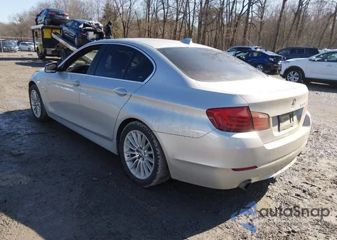 2011 BMW 535I xDrive из США, поврежденный, VIN WBAFU7C58BDU54102